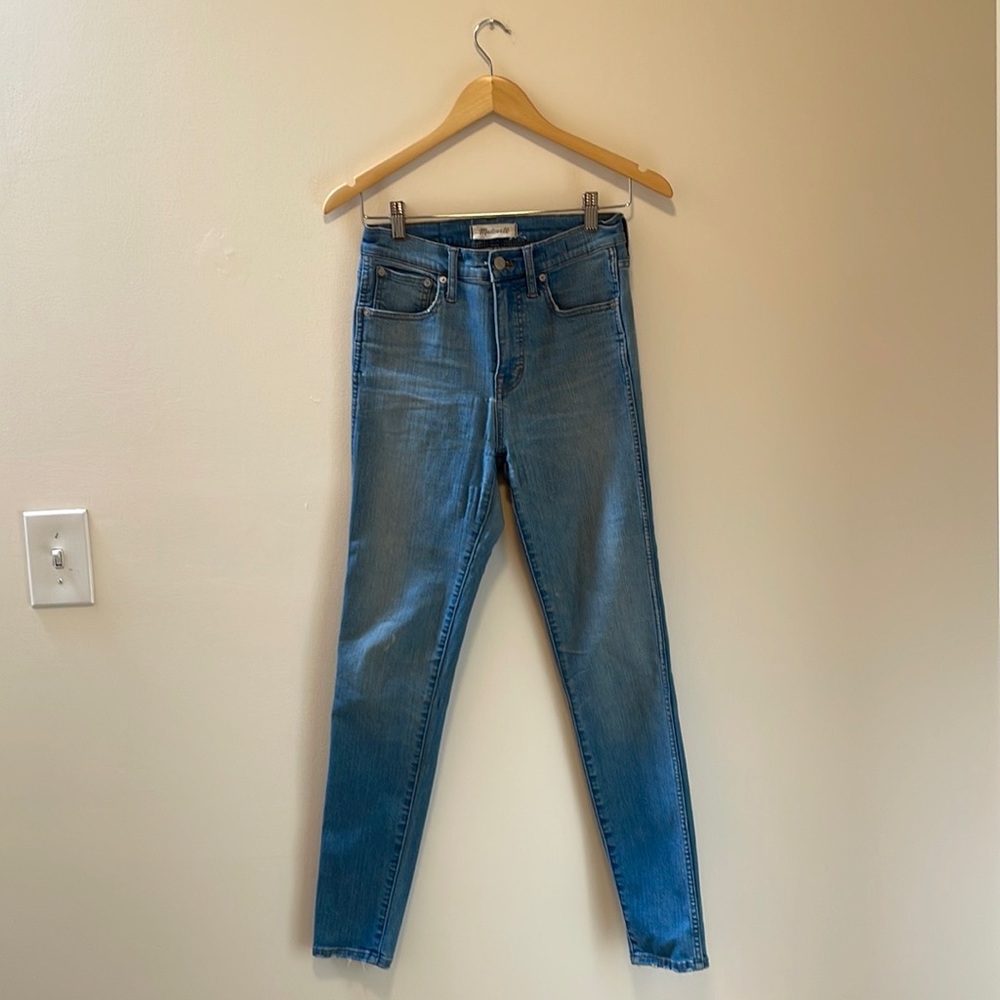 Madewell 10" High-Rise Skinny Jeans in Hank Wash (Size 26)